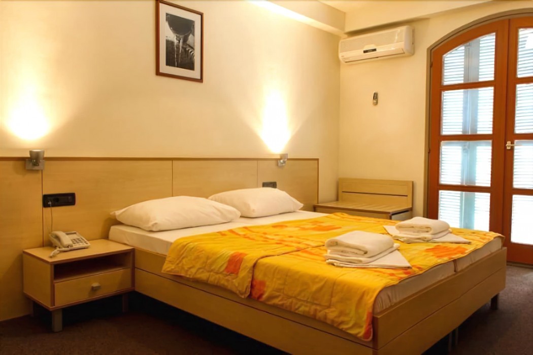 delfin hotel