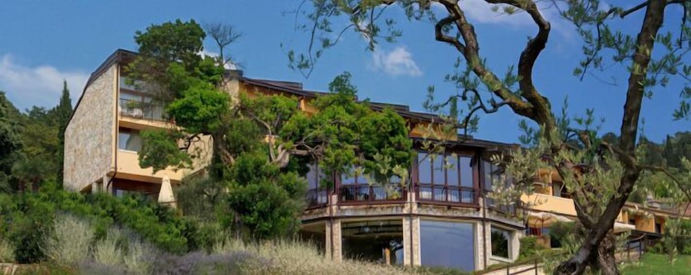 Poiano Garda Resort Hotel,,4 star