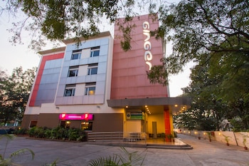 Ginger Mysore,Near Mysore Palace,3 star