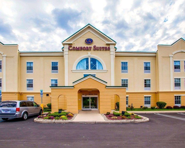 Comfort Suites East Brunswick - South River