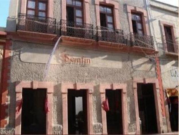 El Serafin Hotel Boutique,Independencia No. 22,3 star