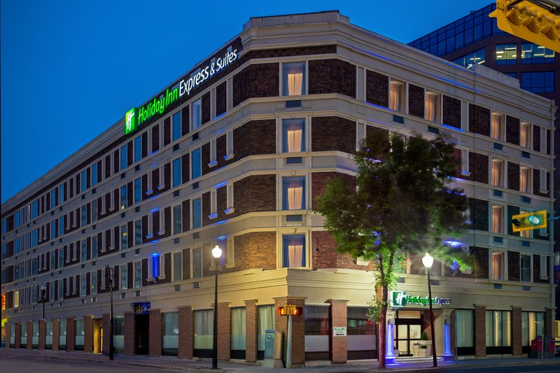 Holiday Inn Express Hotel & Suites Regina, An Ihg Hotel,Regina>>Emerald Park,2.5 star