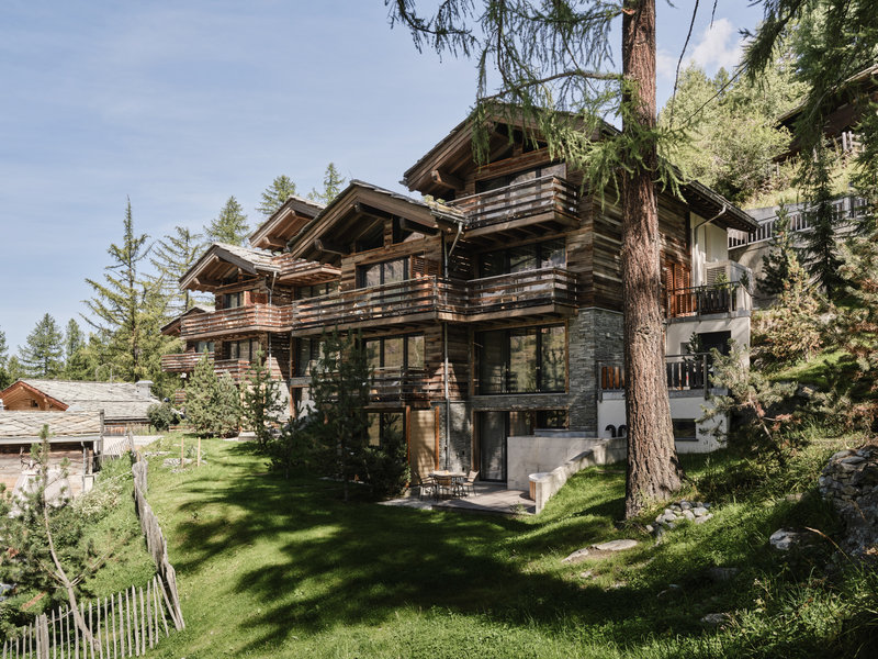 Cervo Mountain Resort,Near Zermatt-Furi Gondola,5 star