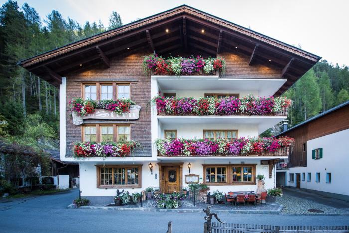 Sterawirts Hauserei,Lechtal Alps>>Holzgau,3 star