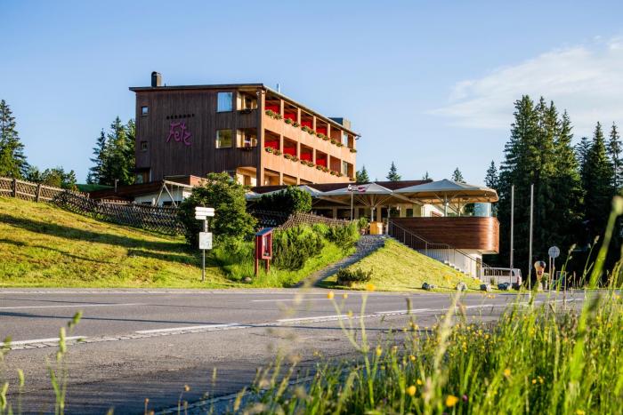 Hotel Marvia,,3 star
