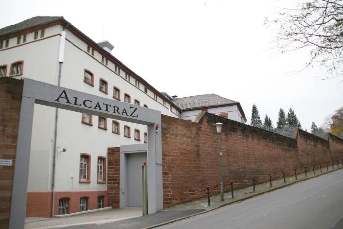 Alcatraz Hotel Am Japanischen Garten,Stelzenberg>>Kaiserslautern,3 star