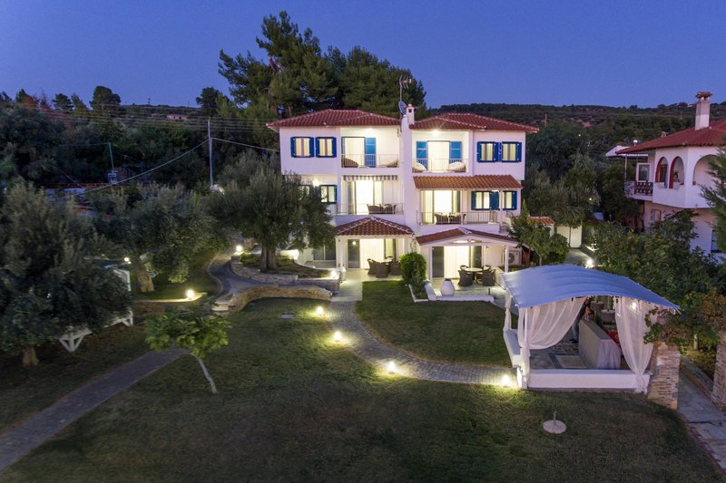 acrotel athena villa
