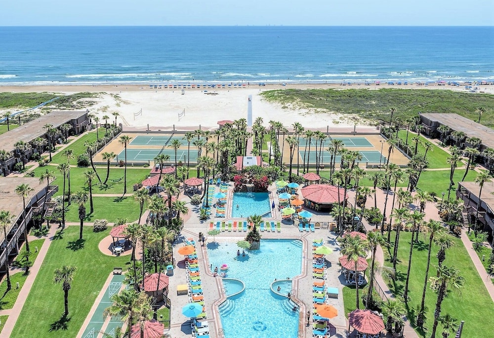 Isla Grand Beach Resort,Cameron County>>Brownsville,3.5 star