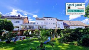 Hotel Garni 4U,,3 star
