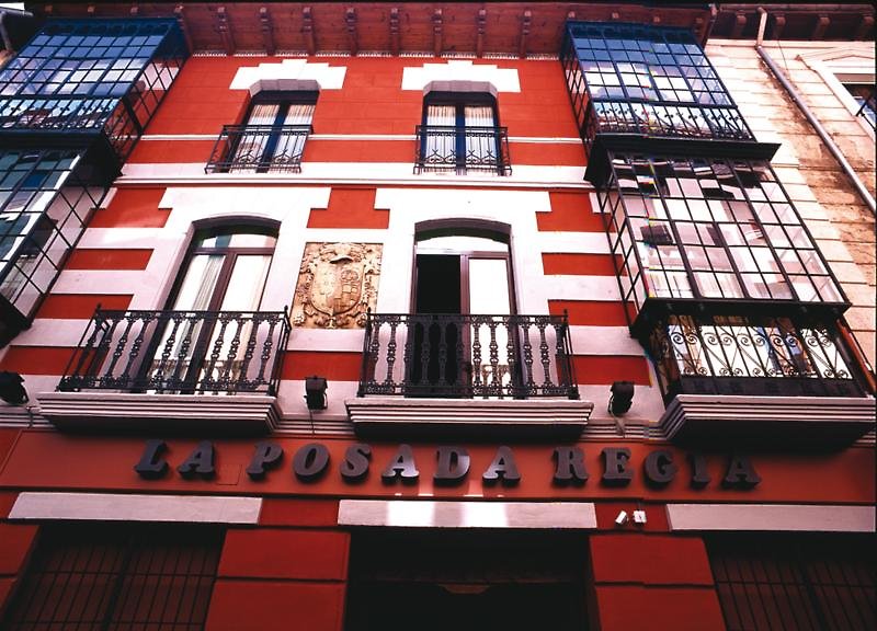 hotel la posada regia