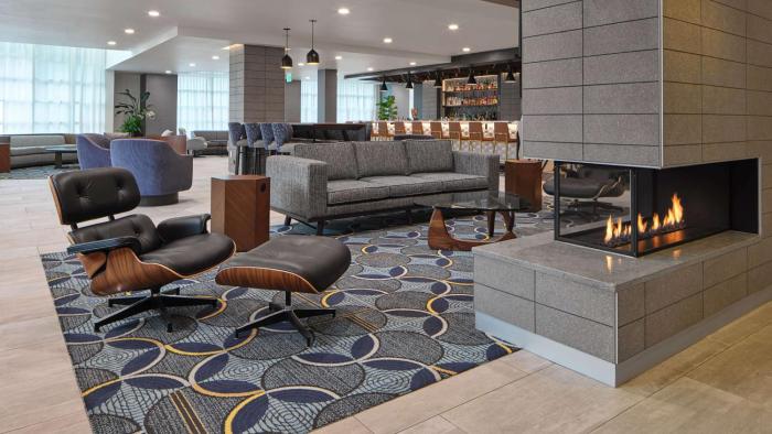 rivers edge hotel portland tapestry collection by hilton