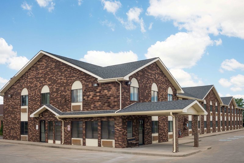 Days Inn By Wyndham Muncie -Ball State University,Muncie>>Delaware,2 star
