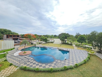 Sathyam Grand Resorts - Sriperumbudur,,3 star