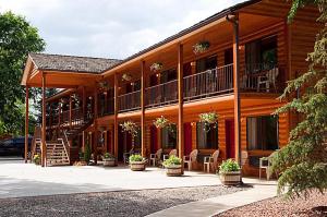 Austin's Chuckwagon Lodge,,2.5 star