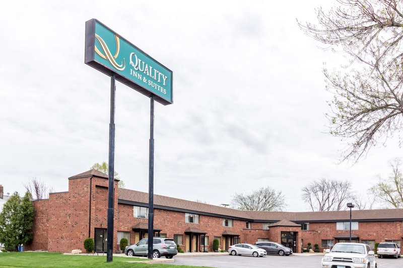 quality inn and suites mayo clinic area