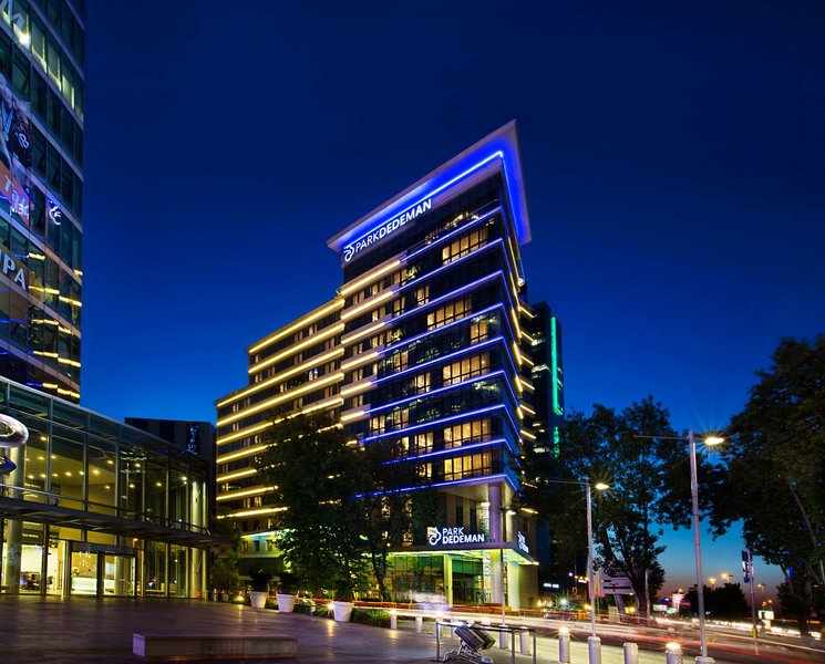 Delta Hotels By Marriott Istanbul Levent,Esentepe Mahallesi Büyükdere Caddesi 187 34340 Sisli Istanbul,4 star