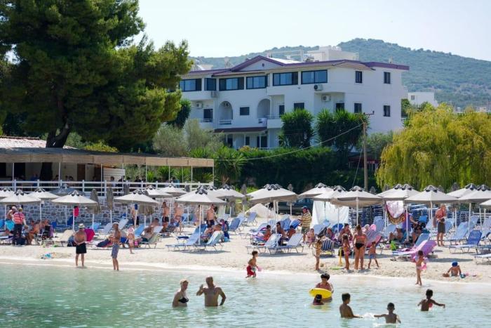 hotel vila park bujari ksamil