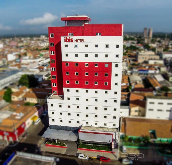 Ibis Imperatriz