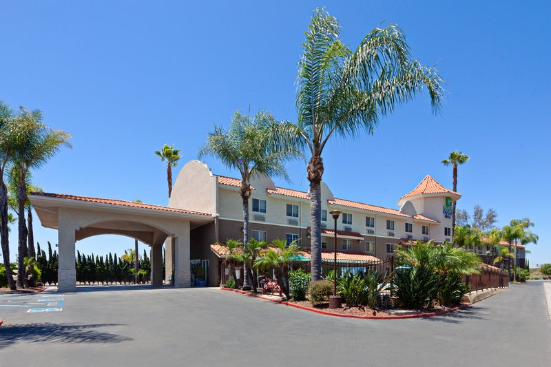 Holiday Inn Express Hotel & Suites San Diego-Escondido By Ihg,San Diego>>Escondido,3 star
