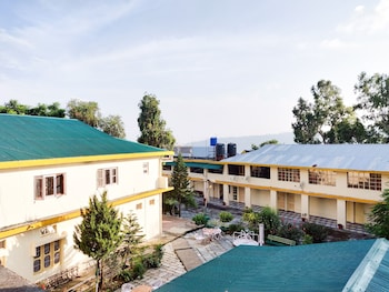 Pops Hotel And Restaurant,,2 star