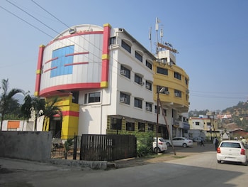 Dhruv Palace,,3 star