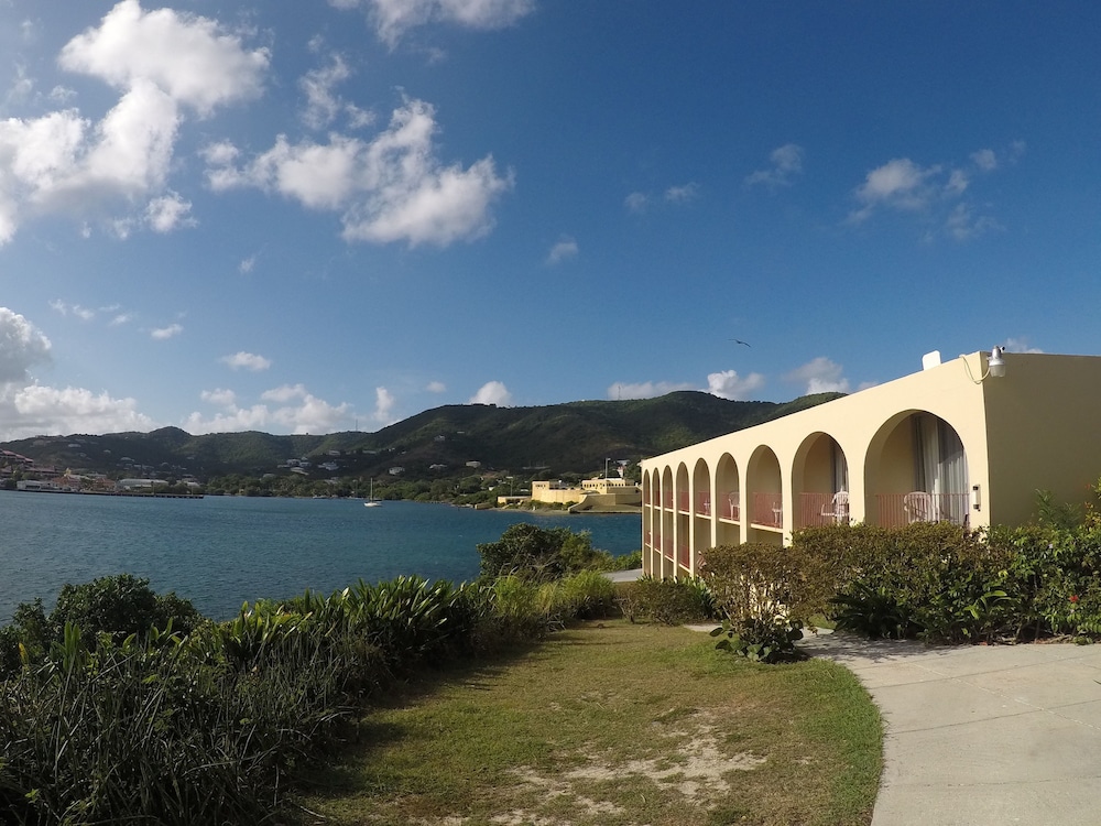 hotel on the cay