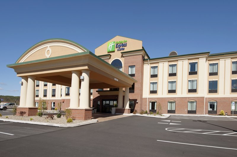Holiday Inn Express Hotel & Suites Clearfield, An Ihg Hotel,Dubois>>Clearfield,2.5 star