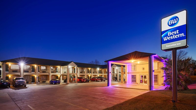 Best Western Executive Inn,Gonzales>>Columbus,3 star