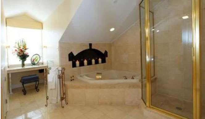 Maison Dupuy Hotel,New Orleans>>French Quarter,4 star