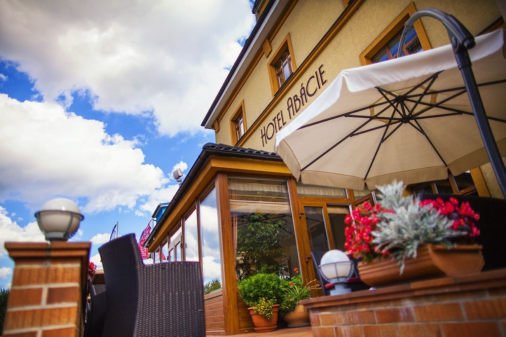 Hotel Abacie & Wellness,Vsetín>>Valasske Mezirici,3 star