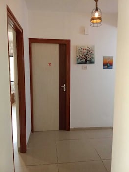 Tulsi Home Stay,Kandivali,3 star