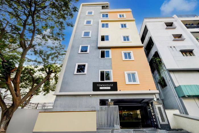 Super Townhouse Lanco Hills Gachibowli,Manikonda,4 star