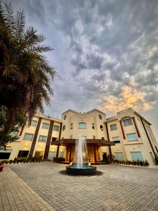 Kaara Gurgaon ,,4 star