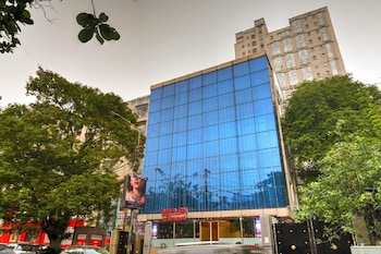 The Elgin Hotel,Bhowanipore,3 star