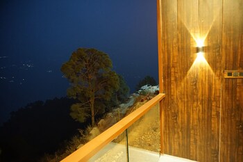 Ekaiva Resort, New Tehri : A Boutique Lake View Hotel,,3 star