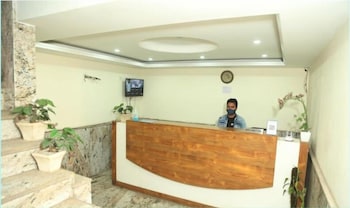 Hotel Aman Luxury,,2 star