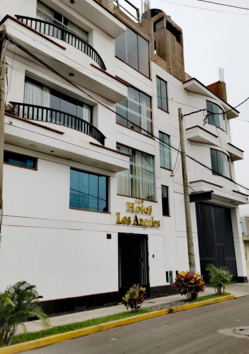 Hotel Los Angeles,,3 star