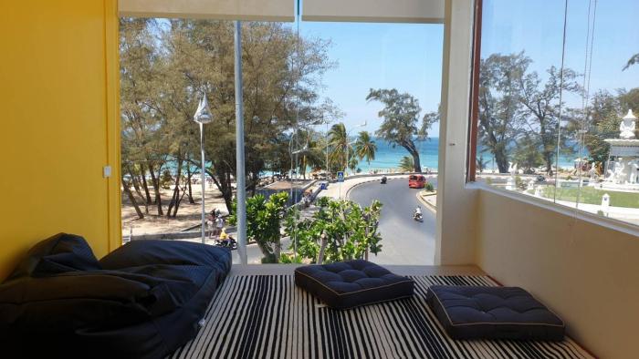fishtail hostel phuket