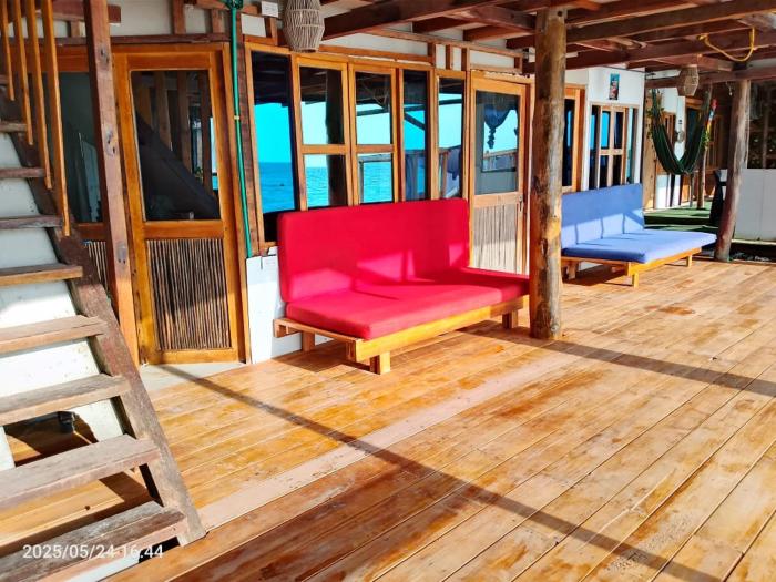 Cabanas Palos Locos,,2 star