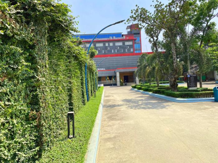 Cculb Resort & Convention Hall,,3 star