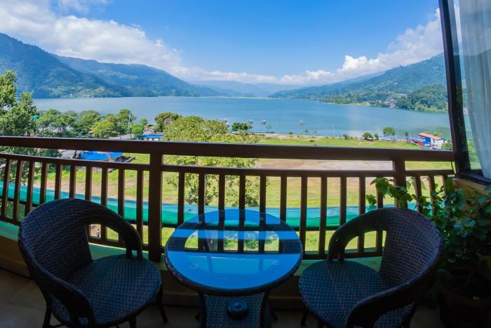 hotel fewa camp
