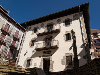 Hotel Branka,Bilbao>>Bermeo,1 star