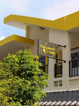 The Perch Hotel,,2 star