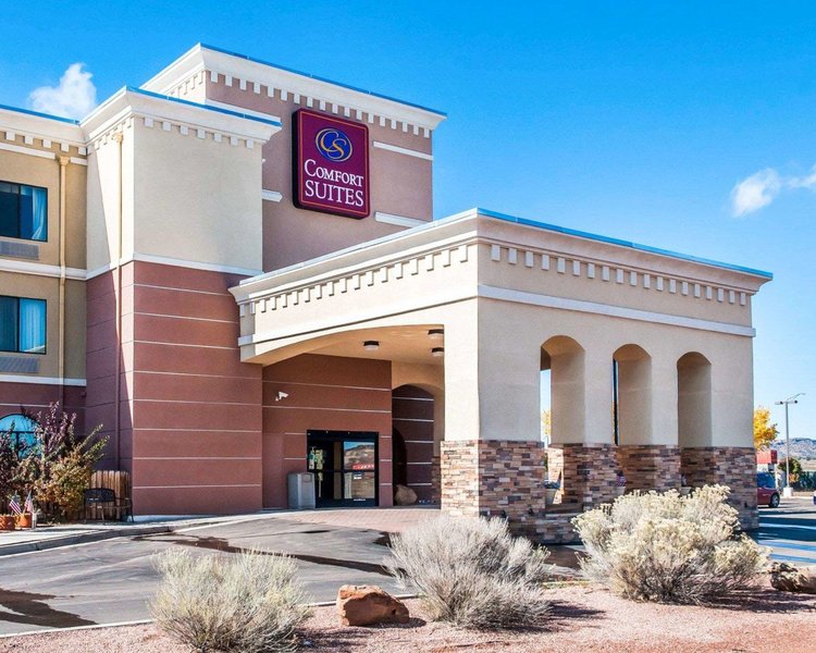 Comfort Suites Gallup East Route 66 And I-40,Mckinley County>>Gallup,3 star