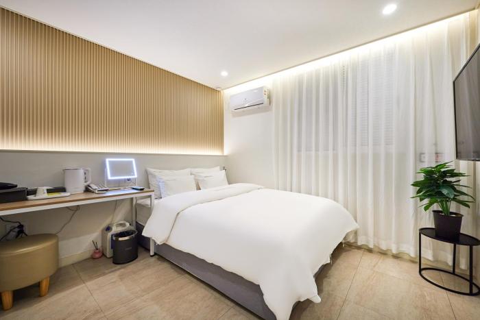 urban hotel