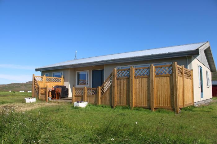 stori bakki guesthouse with hot tub