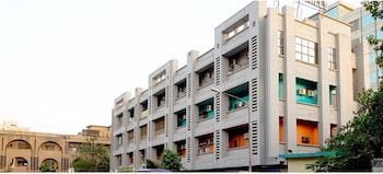 Seven Hills Inn,,2 star