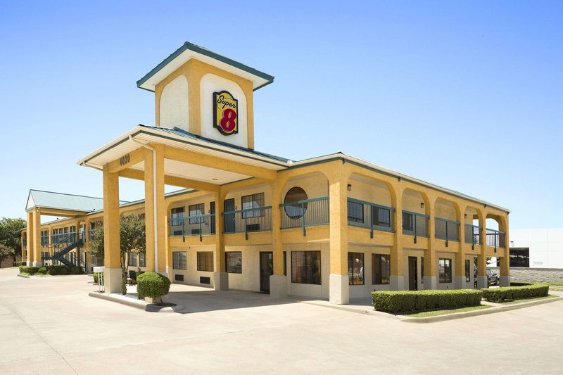 Super 8 By Wyndham Grand Prairie Southwest,Dallas>>Arlington,2 star