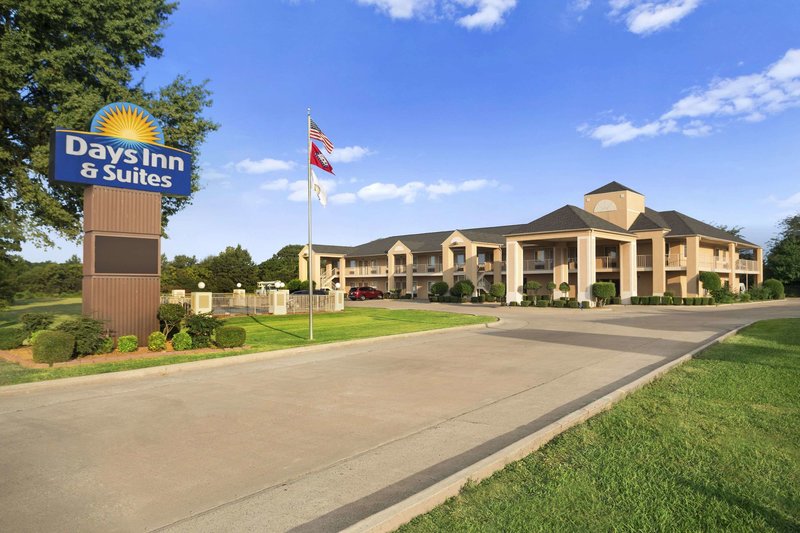 Days Inn & Suites By Wyndham Stuttgart,Hazen>>Arkansas,2 star