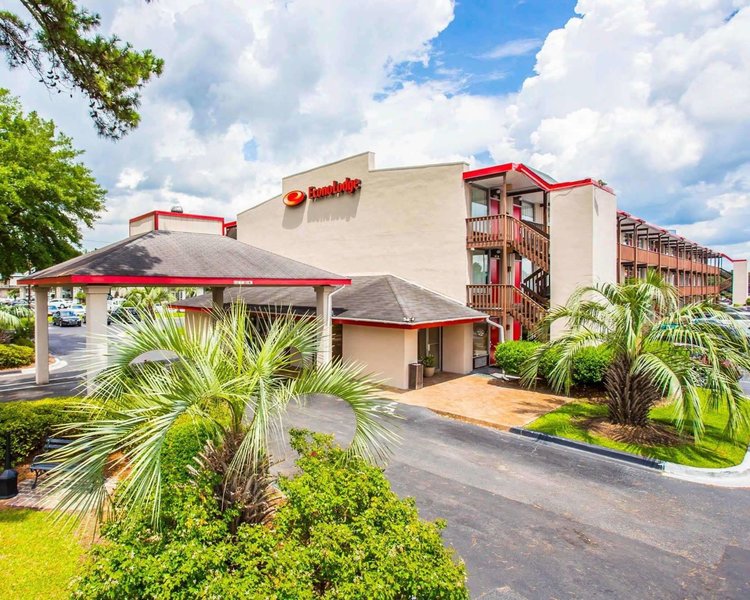 Econo Lodge,Dorchester County>>Charleston,2 star
